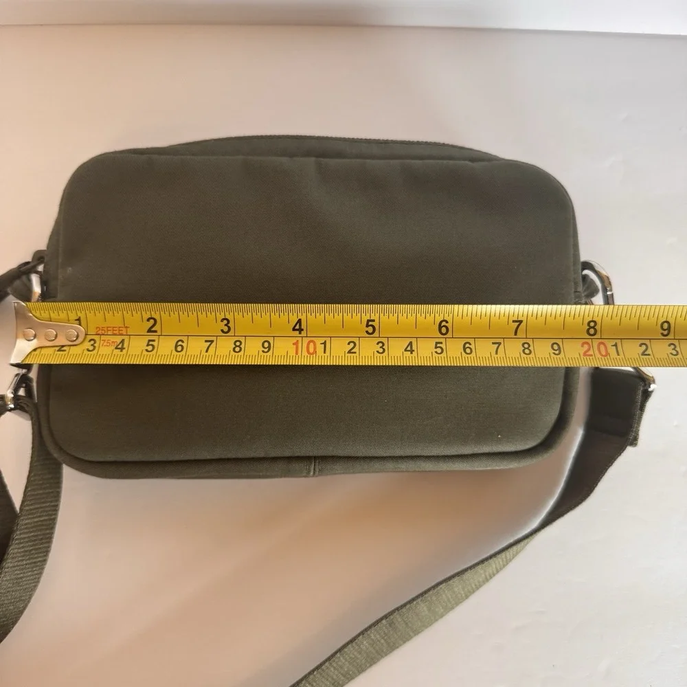 Vera Bradley RFID Convertible Pouch Crossbody in Climbing Ivy Green Olive